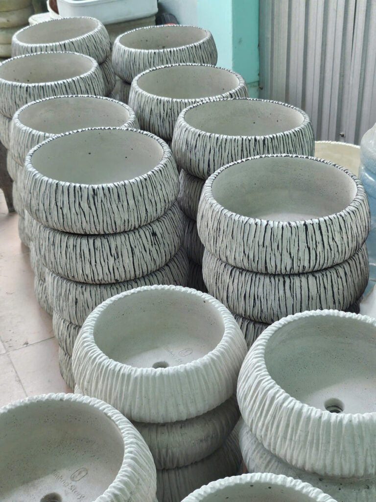 chậu trồng hoa tặng khách hàng vip