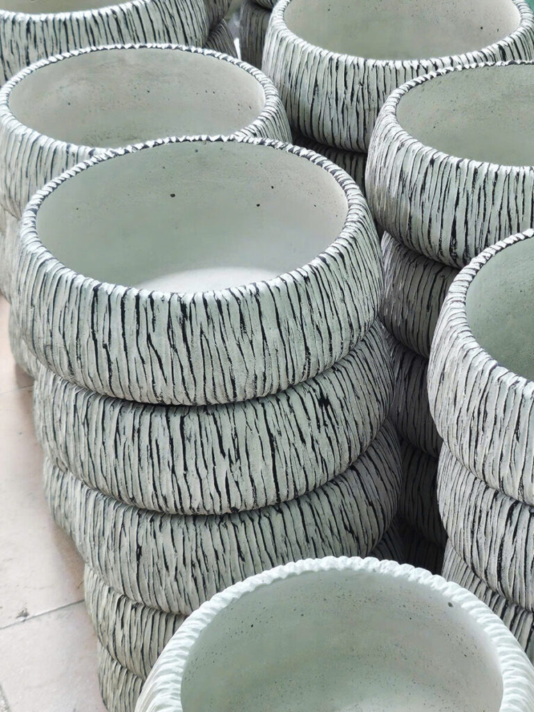 chậu xi măng cho cây cảnh nội thất cao 70cm