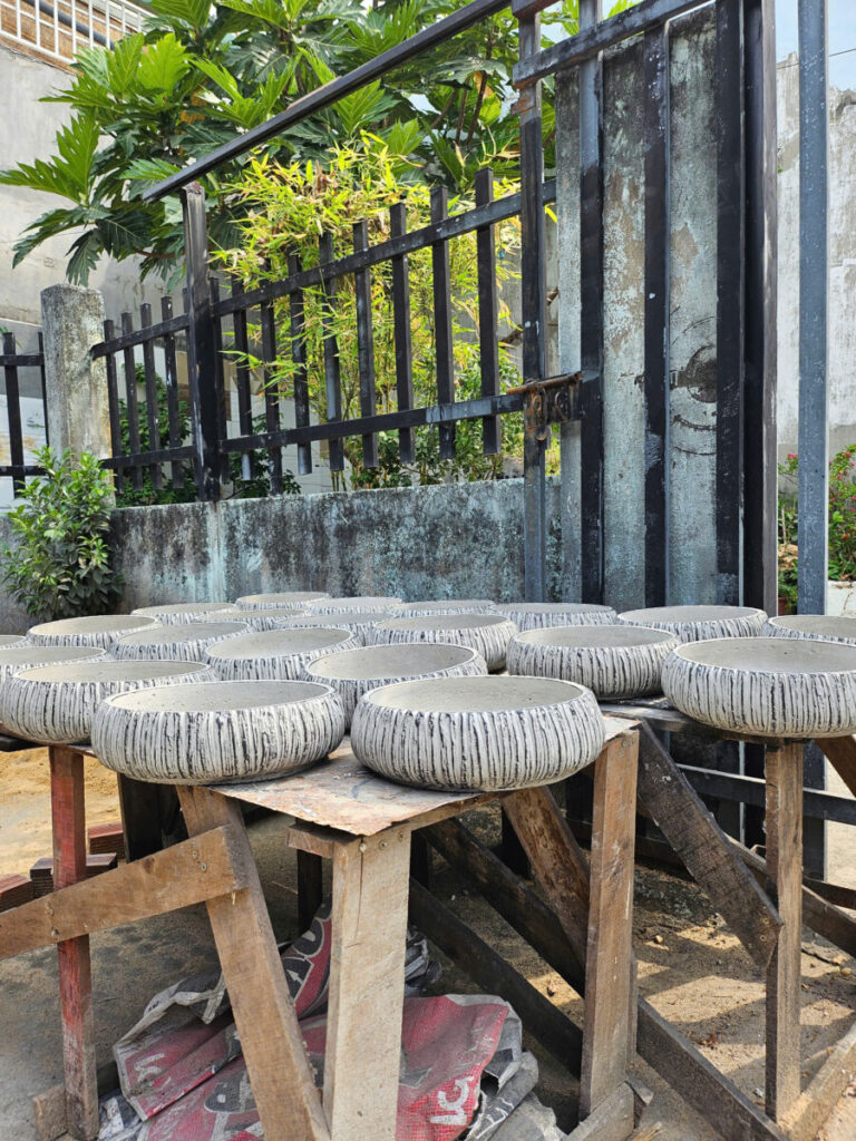 chậu xi măng giao nhanh tân bình