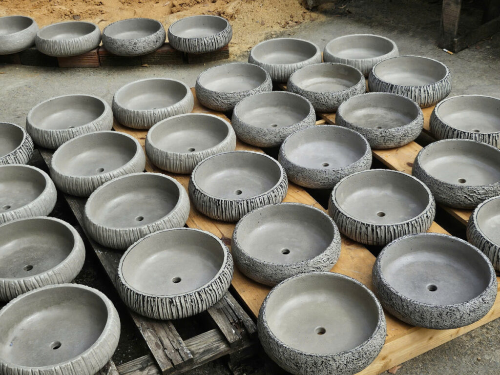 chậu trồng hoa tặng gia đình ấm cúng