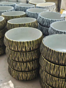 chậu xi măng cách nhiệt bảo vệ rễ