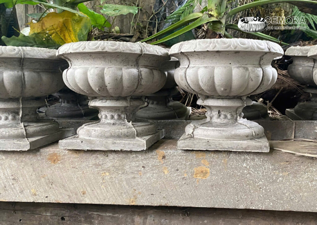 chậu xi măng hỗ trợ lắp đặt tận nơi